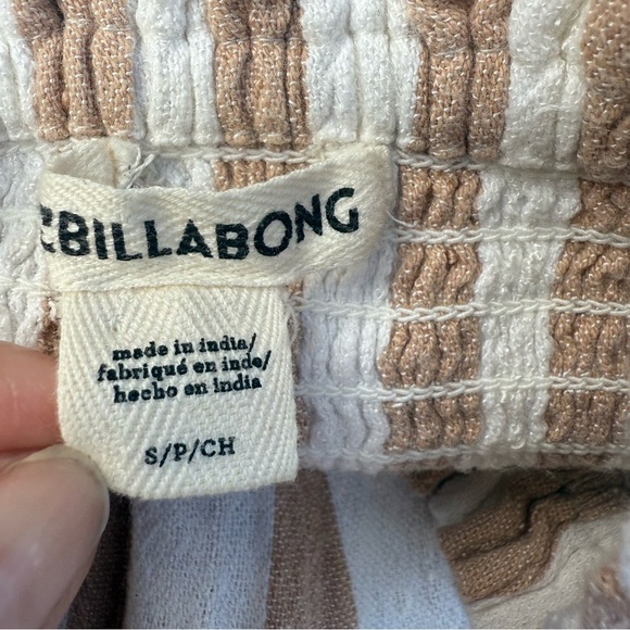Billabong Beige and White Striped Jumpsuit - Picture 5 of 5